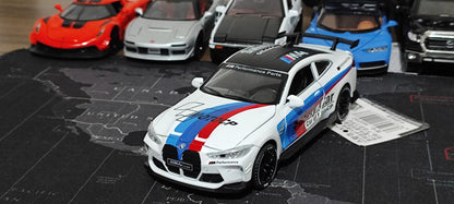 🏎️ Miniatura BMW M4 Coupê 1:32