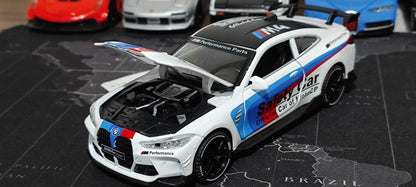 🏎️ Miniatura BMW M4 Coupê 1:32