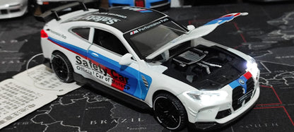 🏎️ Miniatura BMW M4 Coupê 1:32